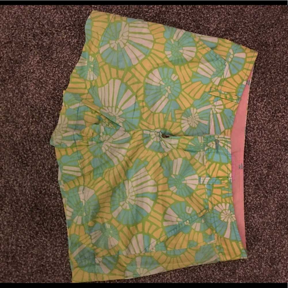 Lilly Pulitzer Blue and Yellow Shell Print Shorts